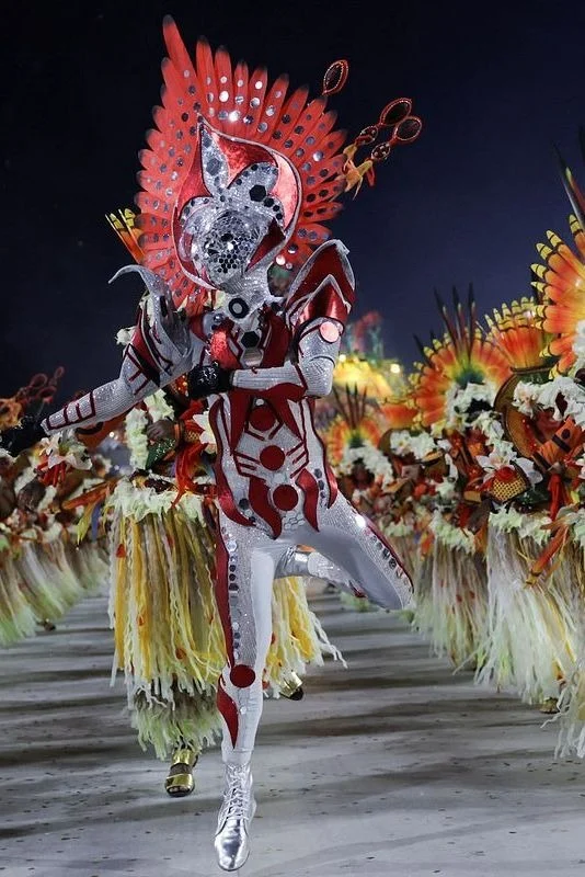 Desfile y vestuario del Carnaval en el Sambódromo de Río