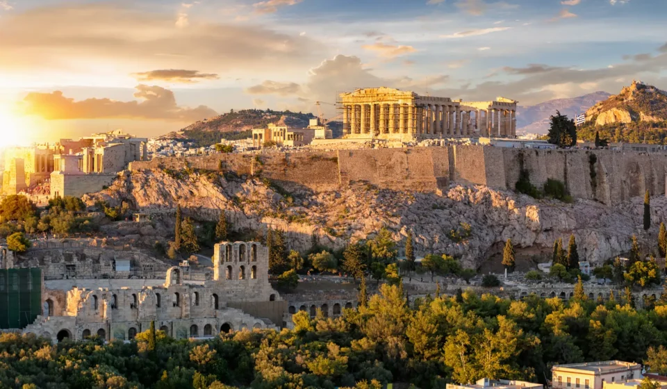 La Acrópolis sobre la ciudad de Atenas